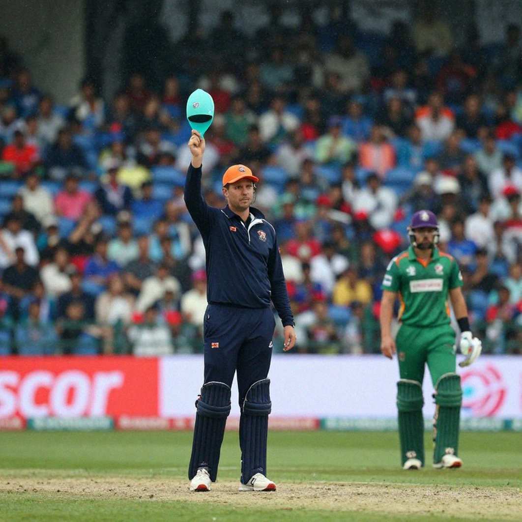 স্কোরকার্ড যদি অপরিবর্তনীয় হয়: ক্রিকেটের ডেটা-লেজারে খালি ঘরটাই আসল প্রশ্ন স্কোরকার্ড যদি অপরিবর্তনীয় হয়: ক্রিকেটের ডেটা-লেজারে খালি ঘরটাই আসল প্রশ্ন