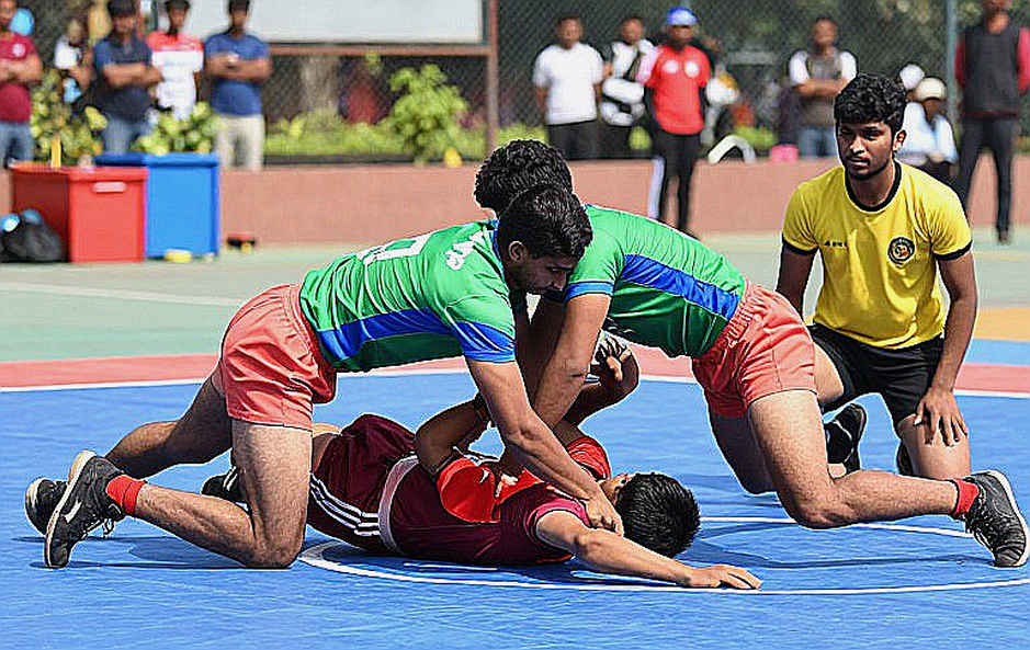 ৩১-১৭ থেকে ৪৮-২৪: যে সেমিফাইনাল ভারতের শক্তি প্রমাণ করেনি, বরং মহিলা কবাডির ফাঁক দেখিয়েছে