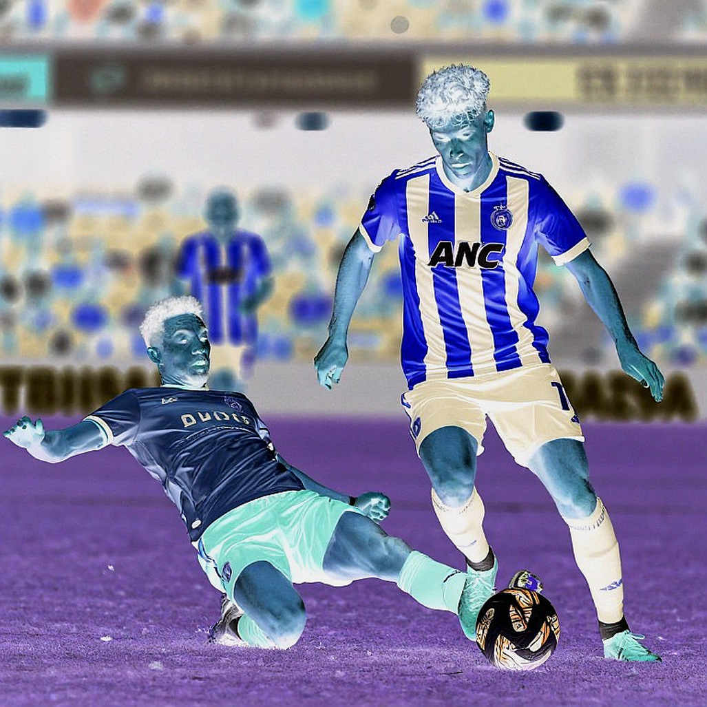 The Injury That Speaks Through Rain: Greece's Emergence and the 89th-Minute Question